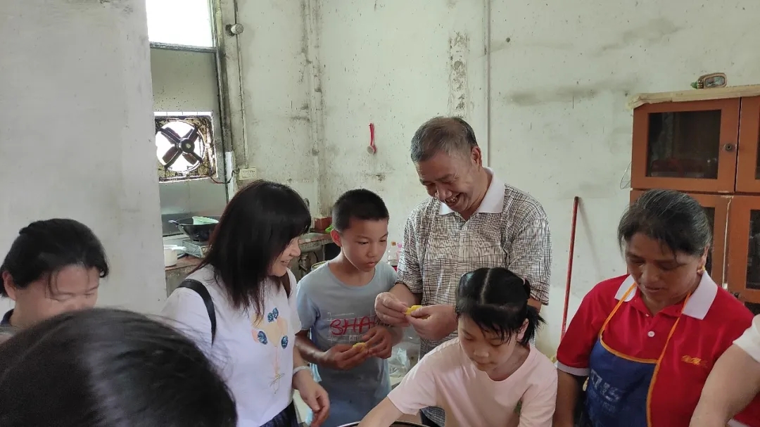 5.71万关工委组织、17.7 万名“五老”骨干，为广东青少年办实事！