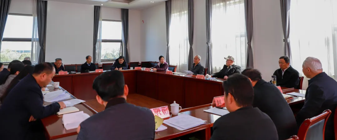 云南省关工委专题传达学习习近平总书记关于未成年人思想道德建设重要指示精神和全国关工委工作会议精神