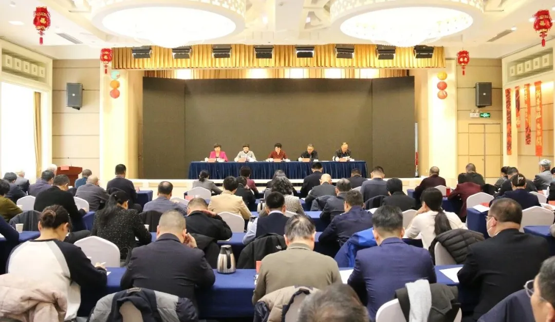 新疆生产建设兵团关工委工作会议召开