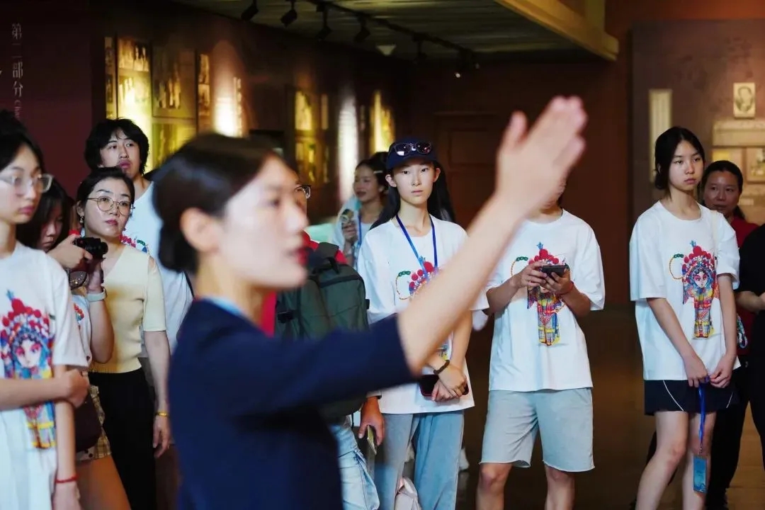 湾区少年共谱粤剧传承新篇——首届穗港澳青少年粤剧文化夏令营活动