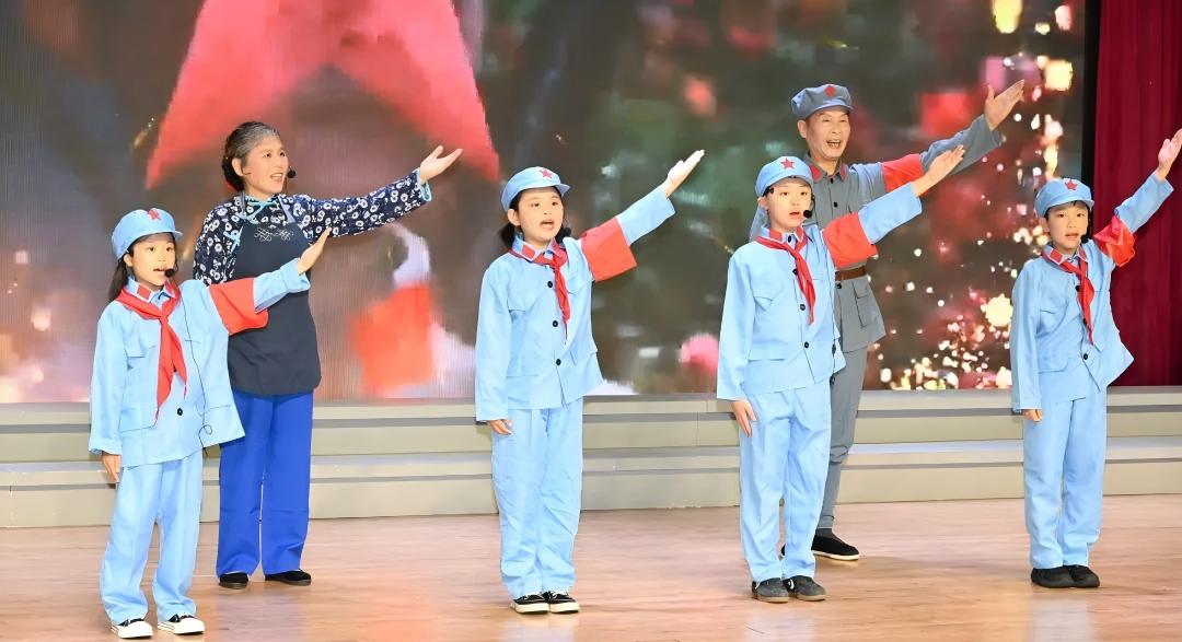 上海市奉贤区关工委举办“红歌传薪 共忆峥嵘”老少共唱一首红歌赛活动