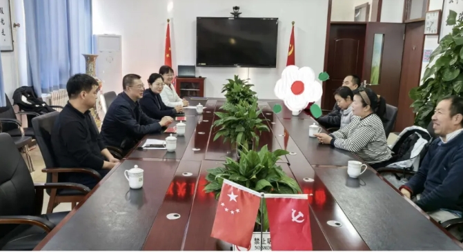 北京市密云区关工委开展困境青少年走访慰问