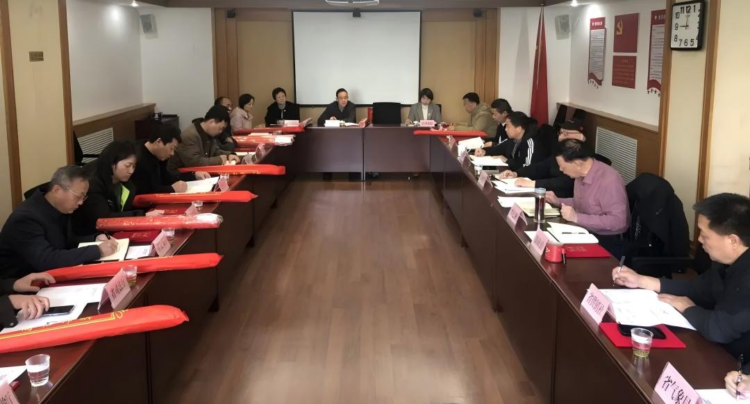 湖北省直机关关工委召开2026年关爱助学工作座谈会