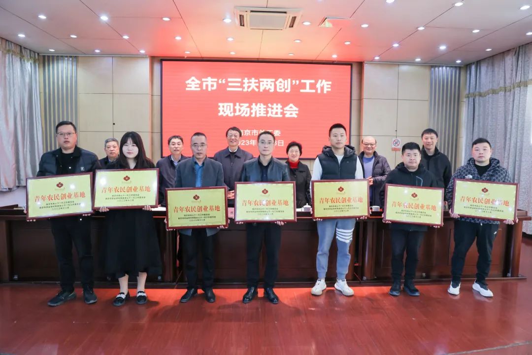 1702367551113474.jpg 640-3.jpg