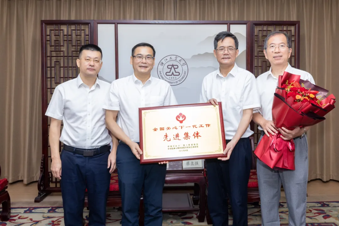 1760151003370401.jpg 1.jpg